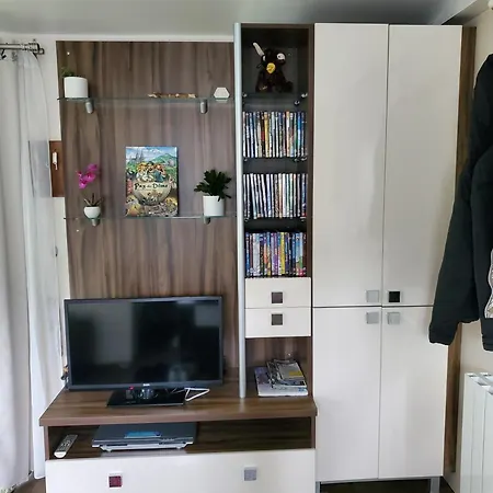 Mobilhome Au Coeur De L'auvergne * לה בורבול